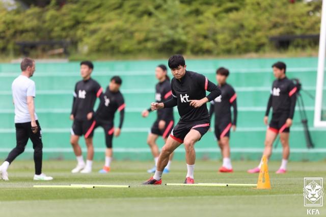 世界杯比赛观看入口-深度揭秘金玟哉转会迷局：奥运大限逼迫1周内决策？